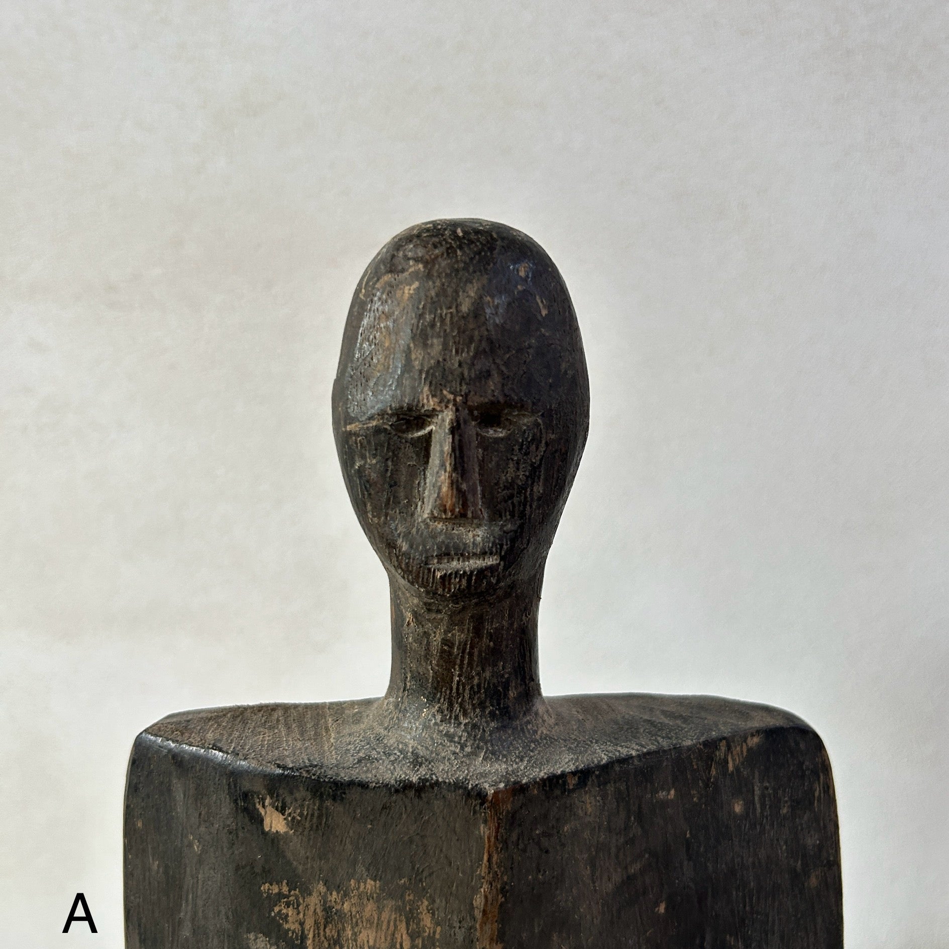 Primitive sumba wood cloth pounder on stand | Dewi